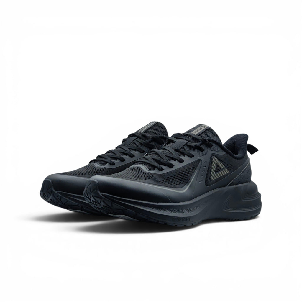 PEAK RUNNING SHOES-ALL BLACK	EXT261217H-Y291